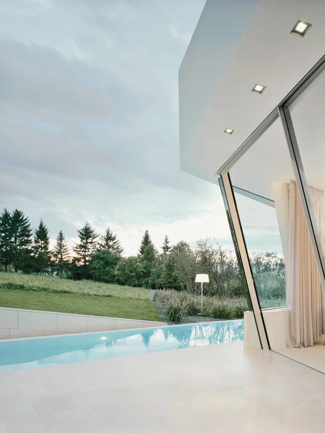 installation fenetre sky-frame sur-mesure
