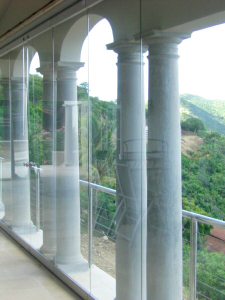 installation mur de verre sur-mesure haut de gamme