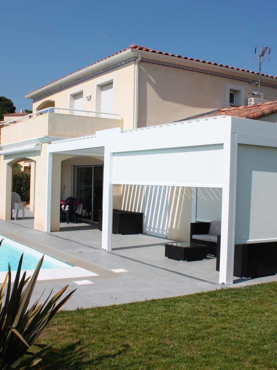 installation abris de terrasse et pergolas sur-mesure
