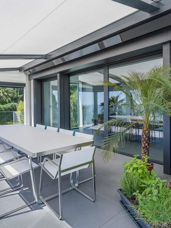 pegolas et abris de terrasse sur antibes cannes et cote d'azur