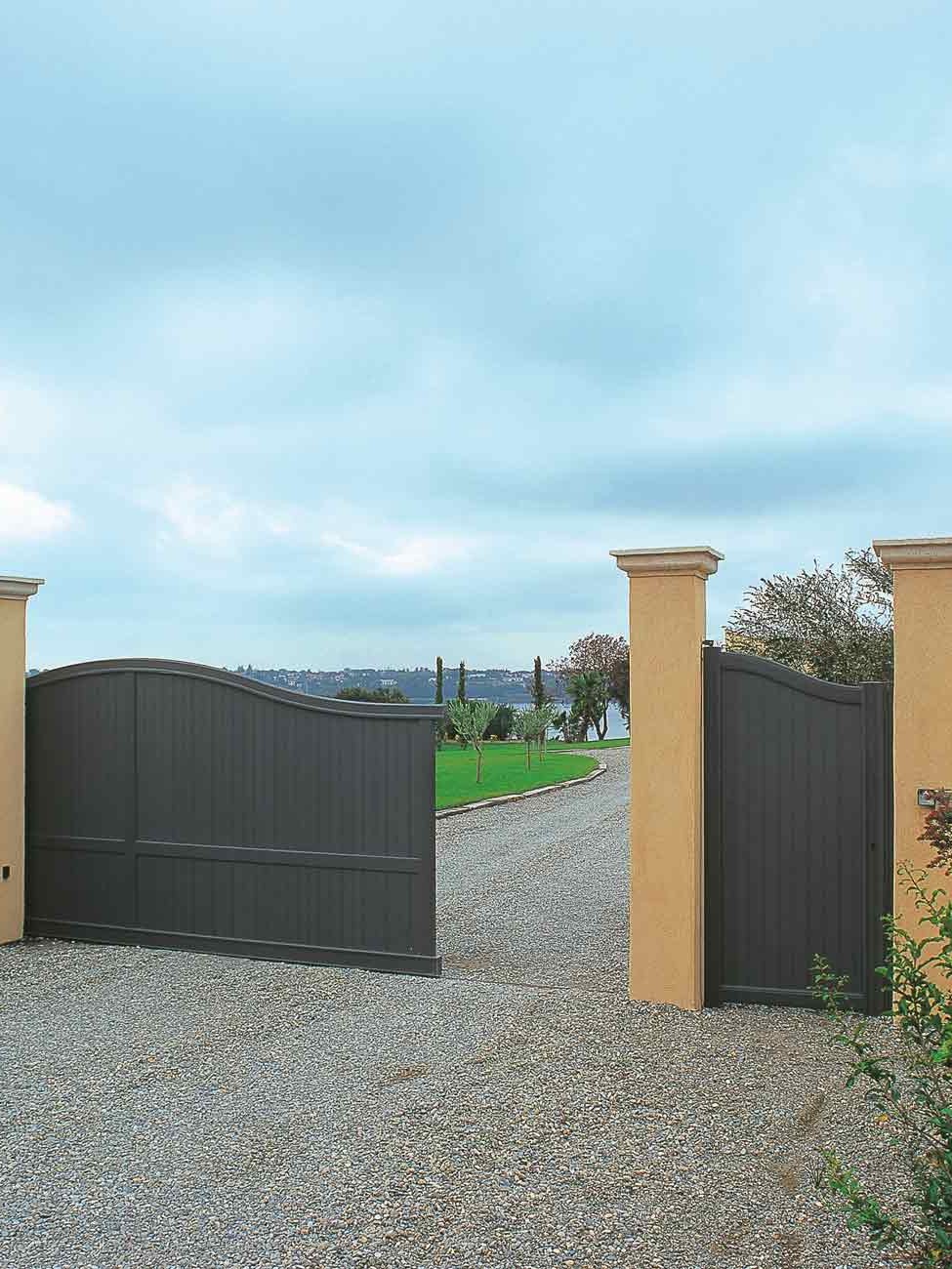 installation menuiserie portail sur-mesure
