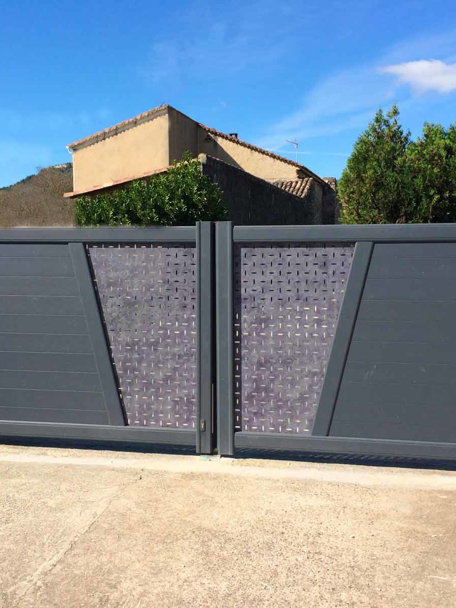 portail sur-mesure installation