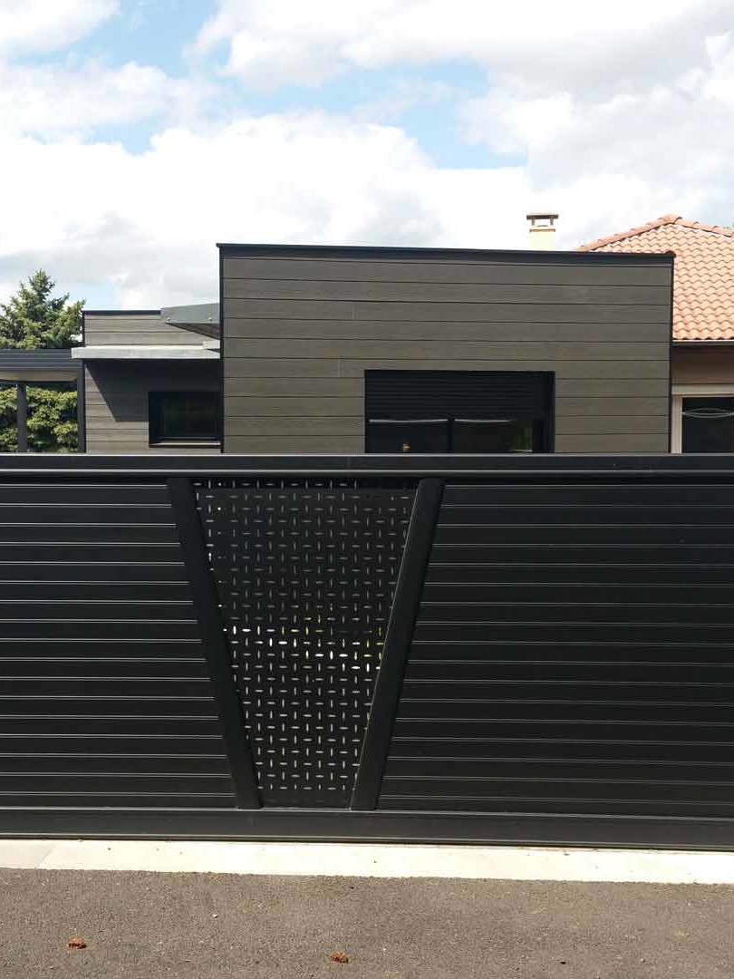 installation portail contemporain sur-mesure