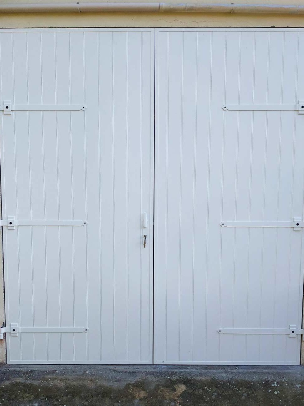installation porte de garage sur-mesure