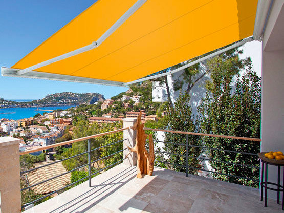 stores bannes sur-mesure à antibes